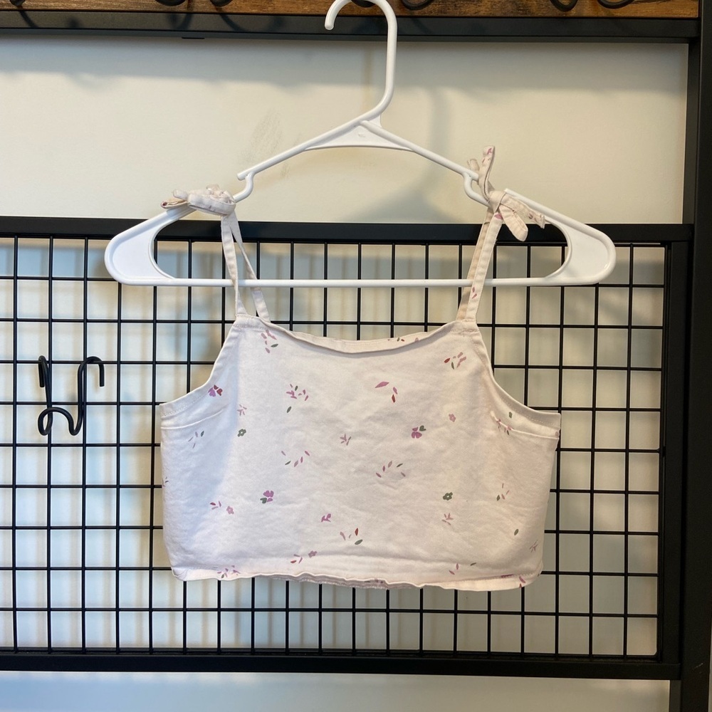 EUC | Free Assembly girl’s floral print crop tank — large (10/12)‎